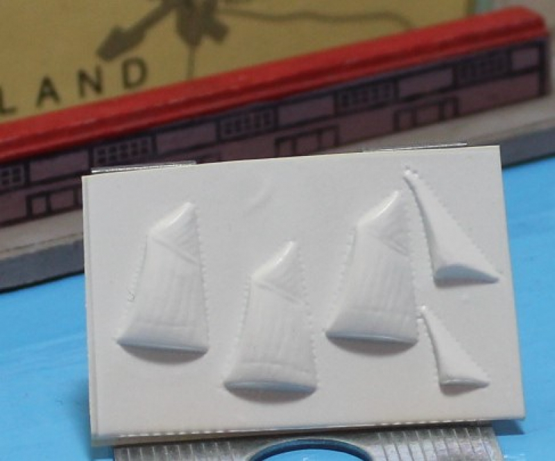 Sails 4 plastic (1 p.)